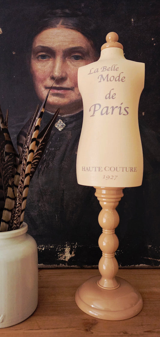 La Belle Mode De Paris Vintage Mannequin