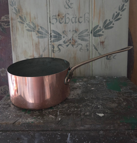 Genuine Stamped French Copper Saucepan (Medium)